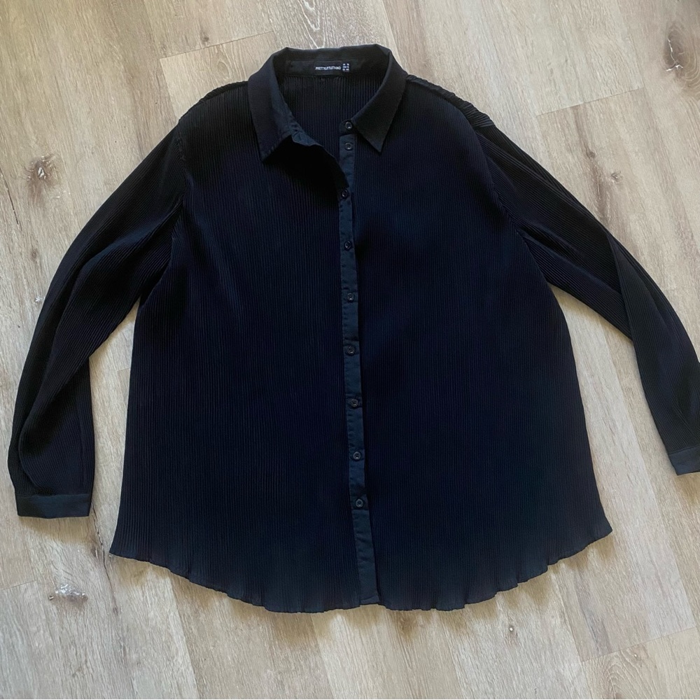 Prettylittlething black top